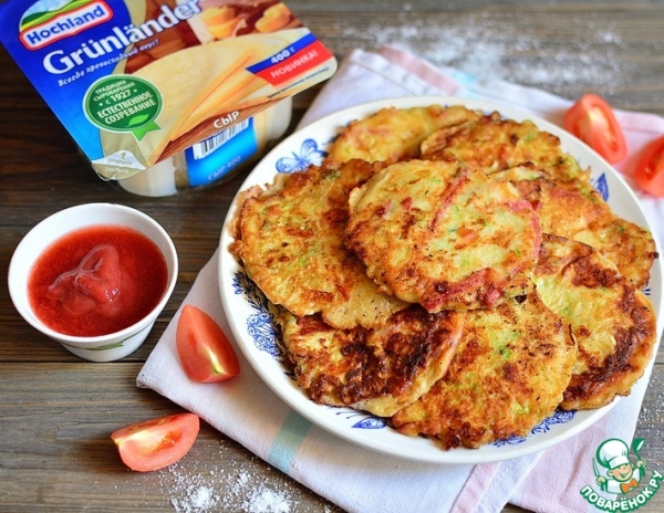 Кабачковые оладьи с колбасой и сыром Кабачковые оладьи с колбасой и сыром