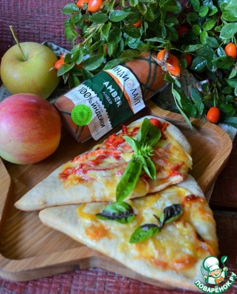 Мини пиццы с сервелатом и овощами Мини пиццы с сервелатом и овощами