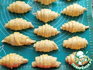 Круассаны с ветчиной и сыром Круассаны с ветчиной и сыром