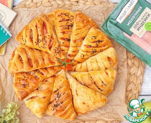 Закрытые мини-пиццы с сосисками