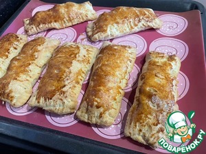 Слойки с брокколи и креветками