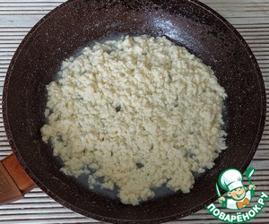 Пирожки с ветчиной, омлетом и сыром Пирожки с ветчиной, омлетом и сыром