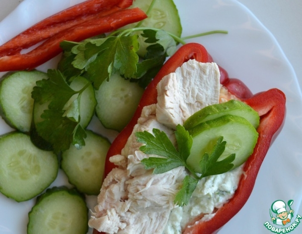 Фаршированные перцы "Алые корабли" Фаршированные перцы "Алые корабли"