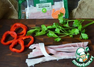 Фокачча с перцем и беконом из индейки Фокачча с перцем и беконом из индейки