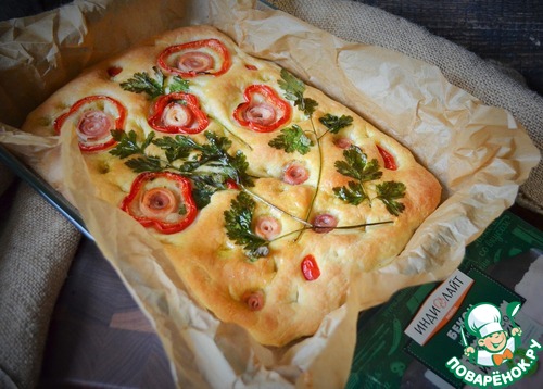 Фокачча с перцем и беконом из индейки Фокачча с перцем и беконом из индейки