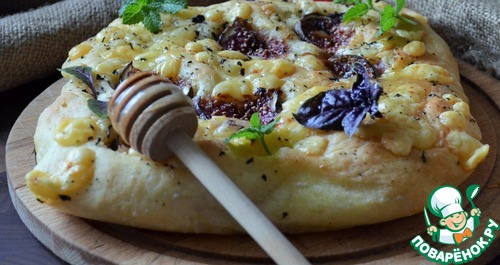 Фокачча с перцем и беконом из индейки Фокачча с перцем и беконом из индейки