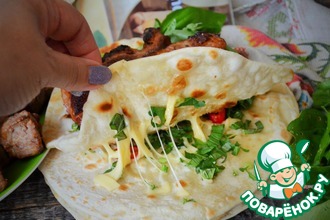 Хрустящая "пицца" с фруктами Хрустящая "пицца" с фруктами