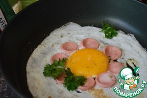 Яичница с сосисками "Весёлая геометрия" Яичница с сосисками "Весёлая геометрия"
