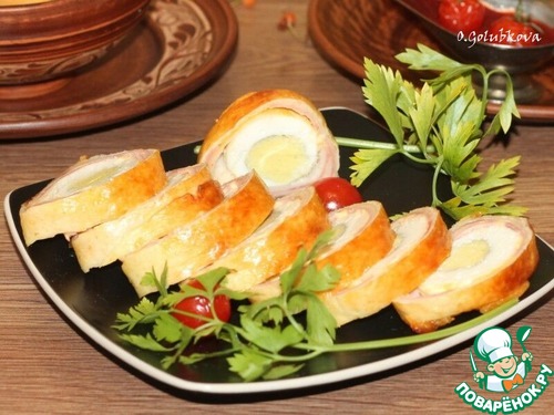 Яйцо, запеченное с ветчиной и сыром Яйцо, запеченное с ветчиной и сыром