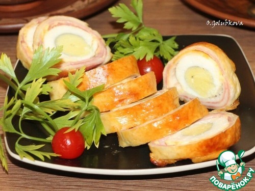 Яйцо, запеченное с ветчиной и сыром Яйцо, запеченное с ветчиной и сыром