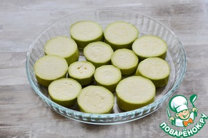 Кабачки, запеченные с помидорами и сыром