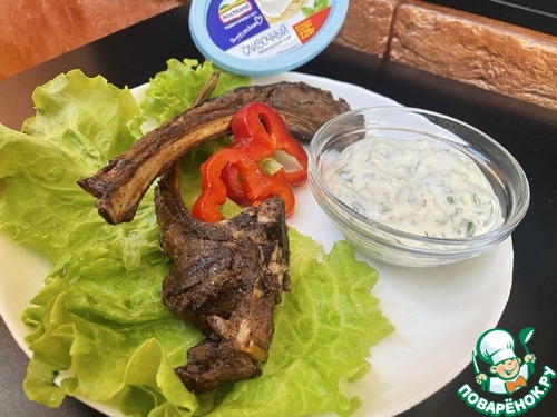 Каре ягнёнка с мятным соусом Каре ягнёнка с мятным соусом