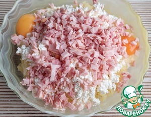 Картофельно-творожные котлеты с ветчиной Картофельно-творожные котлеты с ветчиной