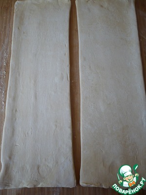 Конвертики из слоеного теста с сосисками Конвертики из слоеного теста с сосисками