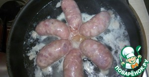 Купаты с картофелем "Весёлая кампания" Купаты с картофелем "Весёлая кампания"