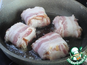 Куриные котлеты в беконе Куриные котлеты в беконе