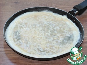 Лепешки оригинальные с колбасой из индейки Лепешки оригинальные с колбасой из индейки