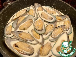 Мидии запечённые с сыром