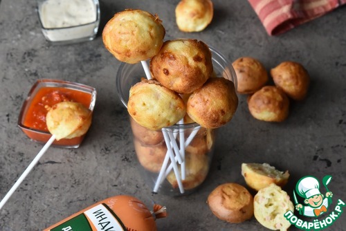 Мини пончики с колбасой и сыром Мини пончики с колбасой и сыром