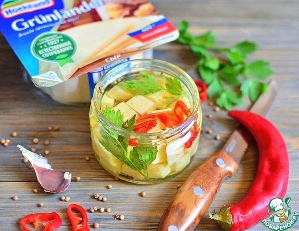 Острый сыр для салатов и канапе Острый сыр для салатов и канапе