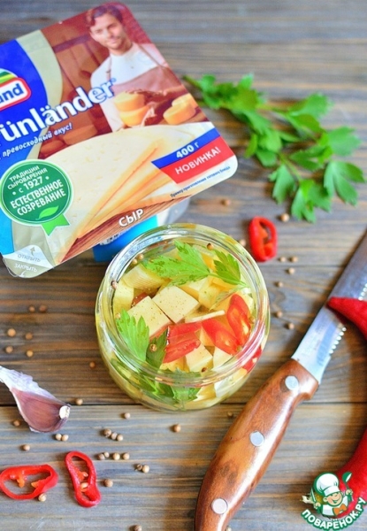 Острый сыр для салатов и канапе Острый сыр для салатов и канапе