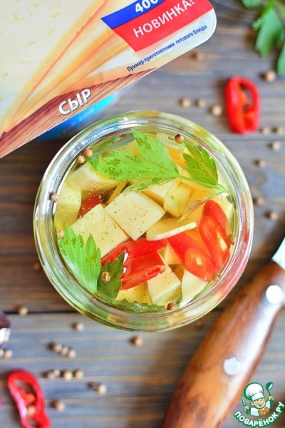 Острый сыр для салатов и канапе Острый сыр для салатов и канапе