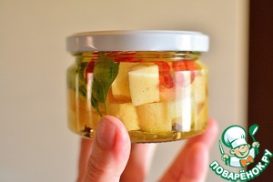 Острый сыр для салатов и канапе Острый сыр для салатов и канапе