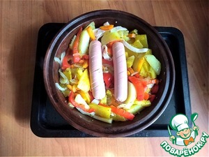 Овощи, запечённые с ветчиной и сосисками Овощи, запечённые с ветчиной и сосисками