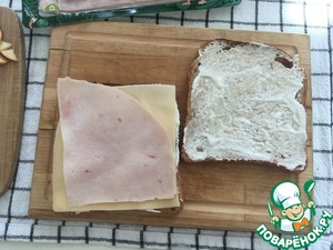 Сэндвич с ветчиной и яблоком Сэндвич с ветчиной и яблоком