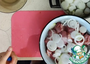 Сочный свиной шашлык из шеи