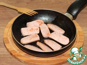 Сосиски с сыром в рисовой шубке Сосиски с сыром в рисовой шубке