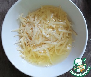 Сосиски "Солнышки", запеченные с картофельным пюре Сосиски "Солнышки", запеченные с картофельным пюре