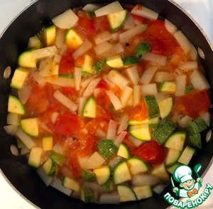 Тушеные овощи с кукурузными клецками