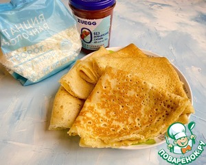 Блины с творогом и конфитюром Блины с творогом и конфитюром