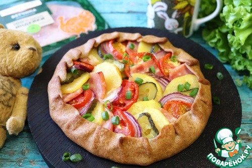 Галета с картофелем, помидорами и ветчиной Галета с картофелем, помидорами и ветчиной