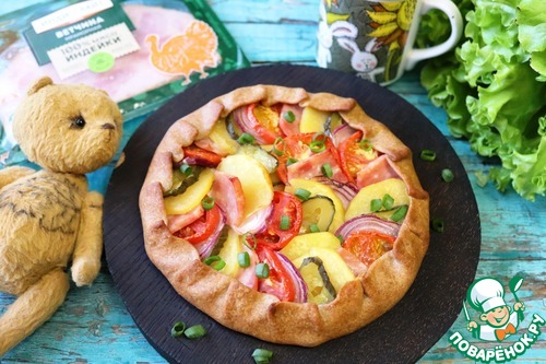 Галета с картофелем, помидорами и ветчиной Галета с картофелем, помидорами и ветчиной