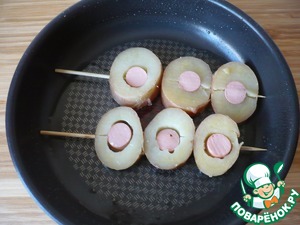 Быстрый перекус "Сосиска в картофеле" Быстрый перекус "Сосиска в картофеле"
