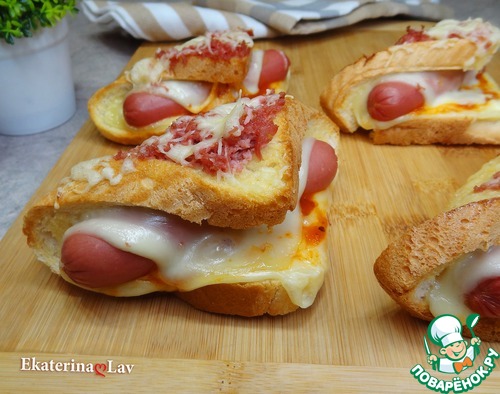 Горячие бутерброды а-ля "Сосиска в тесте"