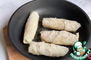 Капустные трубочки с сосисками и картофелем Капустные трубочки с сосисками и картофелем