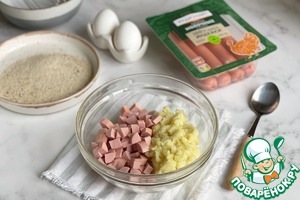 Капустные трубочки с сосисками и картофелем Капустные трубочки с сосисками и картофелем