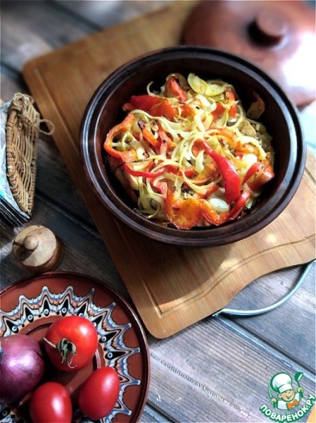 Курица на хлебе с овощами