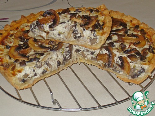 Киш с грибами и курицей Киш с грибами и курицей