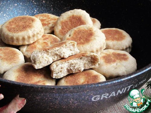 Хлебные пышки на сковороде Хлебные пышки на сковороде