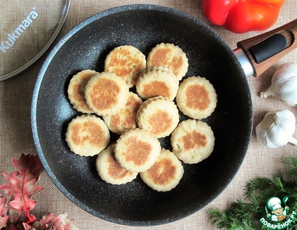 Хлебные пышки на сковороде Хлебные пышки на сковороде