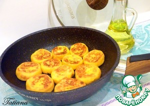 Тыквенные сырники со сливочно-тыквенным соусом