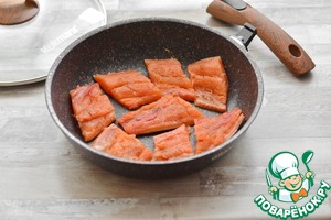 Арктический голец с помидорами в духовке