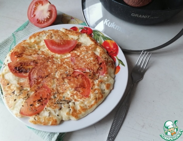 Сырно-творожная лепёшка на сковороде