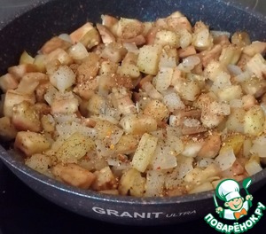 Баклажаны тушёные, с маринованными луком Баклажаны тушёные, с маринованными луком