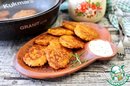 Драники из батата с розмарином и паприкой