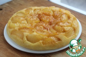 Яблочный пирог с карамелью на сковороде Яблочный пирог с карамелью на сковороде